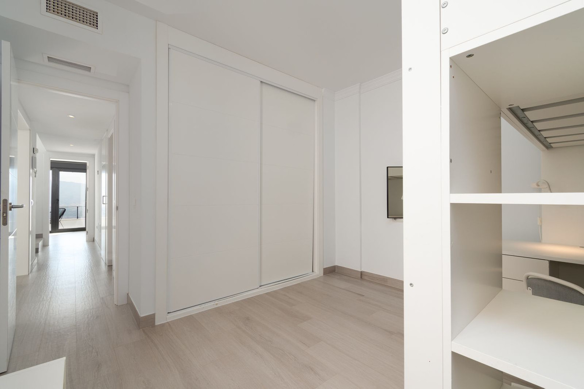 a809cbe479ef2e9ddfbb3c881a600c58 - 17