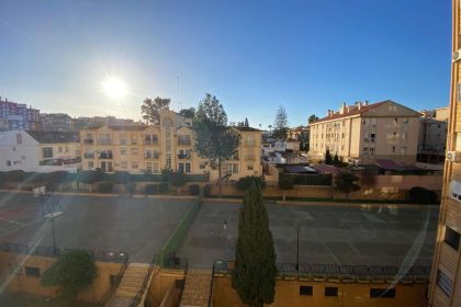 a81fd48605fb48d9f4a9d9cc946a8481 - 21