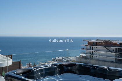 a84aafba582c4e96ca65d1292fad2806 - 24