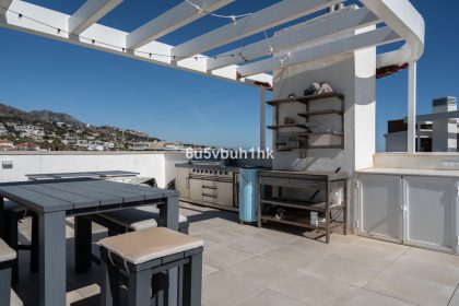 a84aafba582c4e96ca65d1292fad2806 - 4