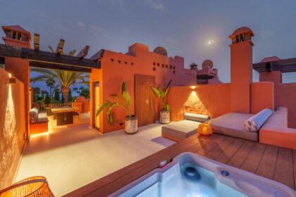 a89602566a59cfb3f11794be66210555 - 1