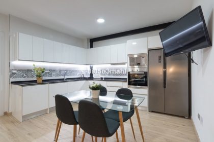 a8bd0ae53aa3ddf03cea2fe219086453 - 10