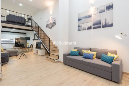 a8bd0ae53aa3ddf03cea2fe219086453 - 15