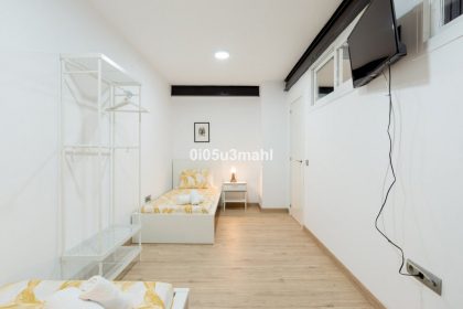 a8bd0ae53aa3ddf03cea2fe219086453 - 25