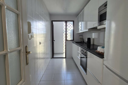 a8c05fa5bf11040d702e3a379500a35b - 7