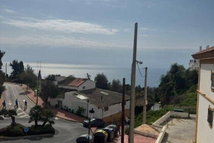 a8ea2103dab6baf844f0223cb4b5445e - 2