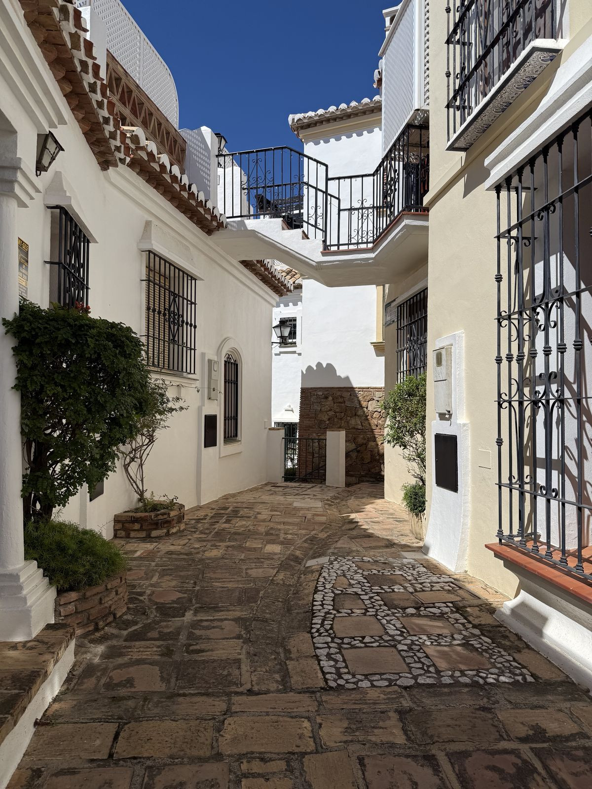 a91e1eee0ca4f81b558c2889bd32f686 - 13