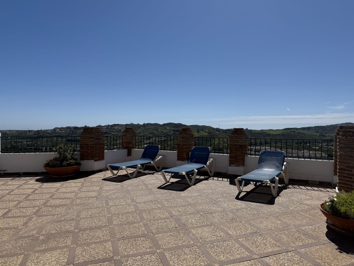 a91e1eee0ca4f81b558c2889bd32f686 - 16