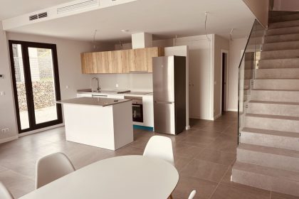 a97baa33b266a1a4f7454f96e0e3e507 - 10