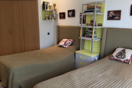 a9d111ebec21c34c0d034552d8e62e63 - 12