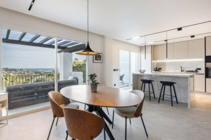 a9f7d13b898cceda4baca6e5d4c8b8bc - 8