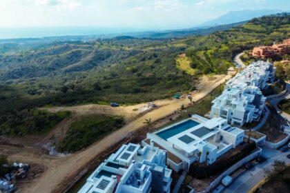 aa21ad632d7c607bfc4567cc1d239e45 - 11