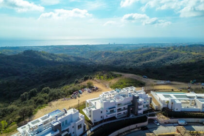 aa21ad632d7c607bfc4567cc1d239e45 - 12