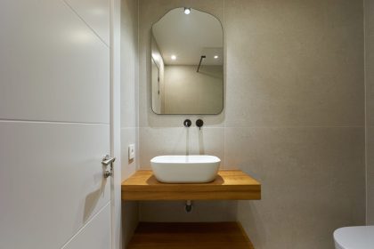 aa484f97d487f9915406689e8abe96ac - 25