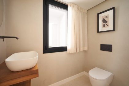 aa484f97d487f9915406689e8abe96ac - 26