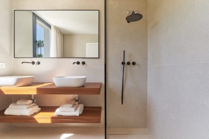 aa484f97d487f9915406689e8abe96ac - 27