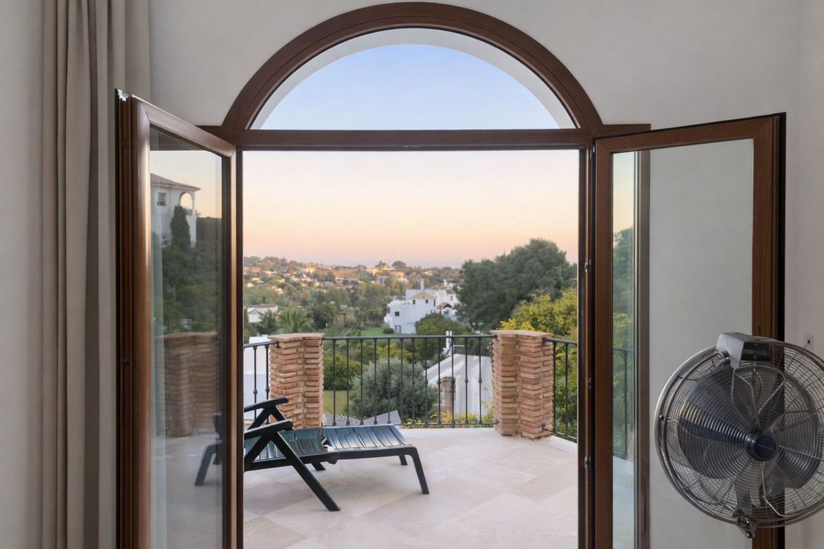 aa85bde226087a8c2556d8b10102ef3a - 5