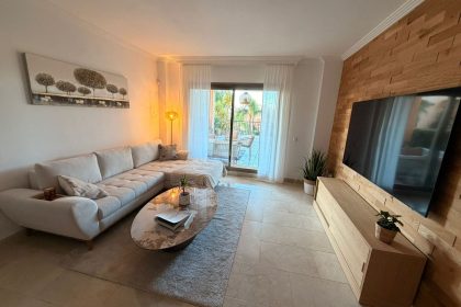 aaa8129bd9121ae8038728870fe9191c - 1