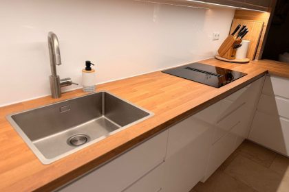 aaa8129bd9121ae8038728870fe9191c - 11