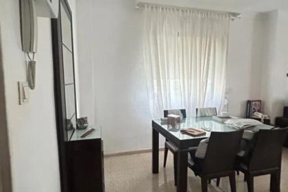 aaaf97447e740e430c492267006fc327 - 2