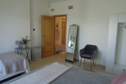 ab02e07b25b7c23038dc2f93016ca234 - 160