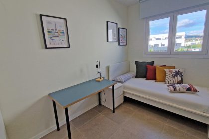 ab353da6e9f81647cbcb8a4205348824 - 12