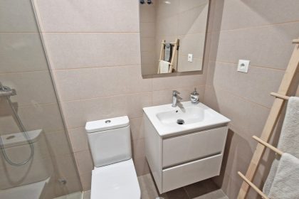 ab353da6e9f81647cbcb8a4205348824 - 14