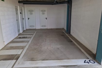 ab353da6e9f81647cbcb8a4205348824 - 17