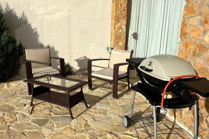 ab7843097a9429558a562a383d04bb12 - 12