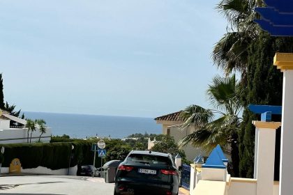 ab7843097a9429558a562a383d04bb12 - 13