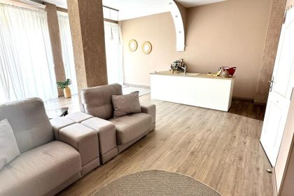 ab7843097a9429558a562a383d04bb12 - 19