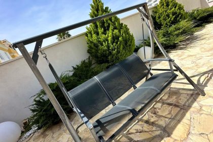 ab7843097a9429558a562a383d04bb12 - 28