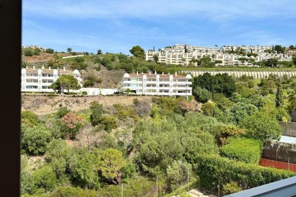 ab7843097a9429558a562a383d04bb12 - 38