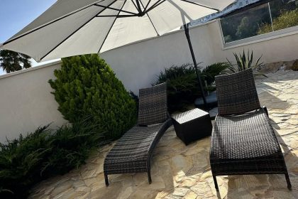 ab7843097a9429558a562a383d04bb12 - 8