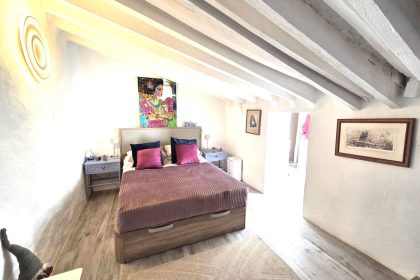 ab8d471d20f3e8957151201c9856d5d5 - 9