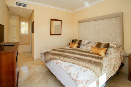 ac35c230455445469ee63e5d684dc95f - 16