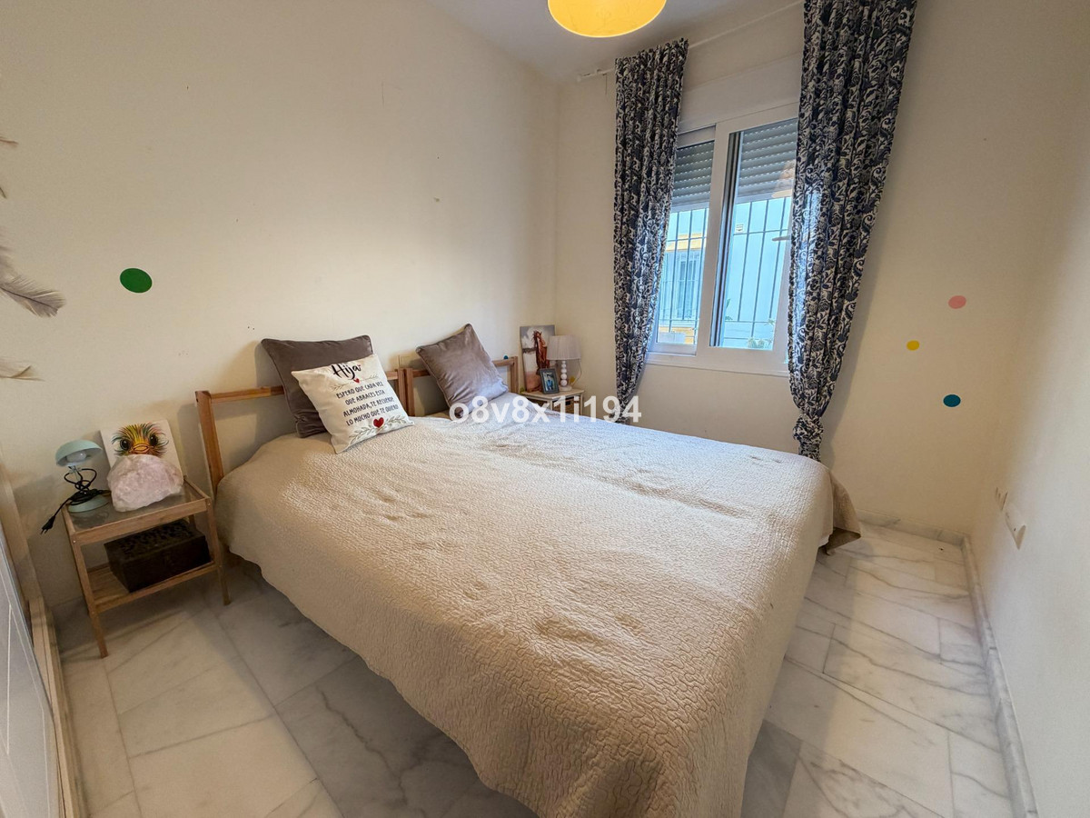 ac4b20bde2770cc7e5fd595e5256170c - 11