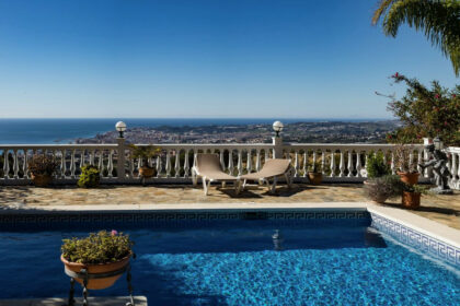 ac7687c1aefb1e33e00708699f82f88e - 1