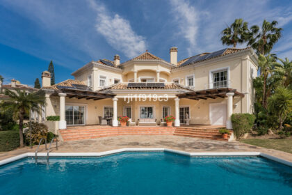 acccc151020e7c764eeb6e09dcacfb79 - 1