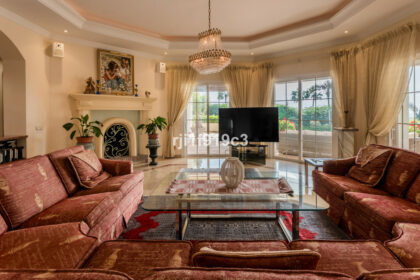 acccc151020e7c764eeb6e09dcacfb79 - 11