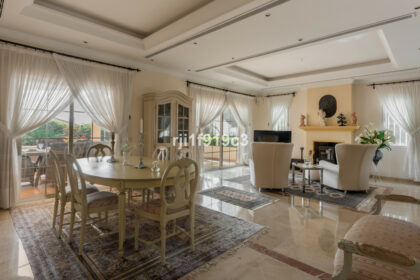 acccc151020e7c764eeb6e09dcacfb79 - 15