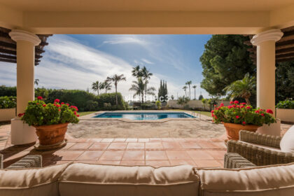 acccc151020e7c764eeb6e09dcacfb79 - 24