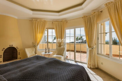 acccc151020e7c764eeb6e09dcacfb79 - 42