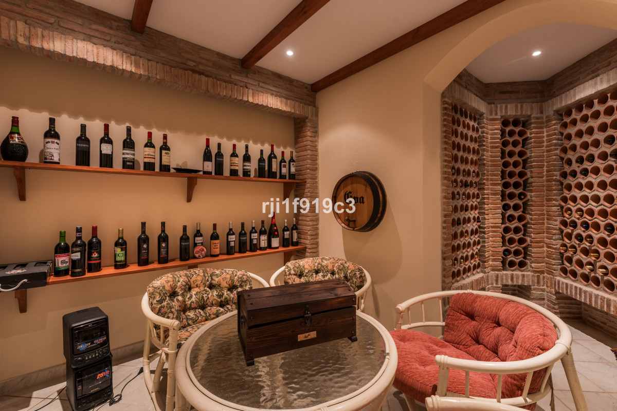 acccc151020e7c764eeb6e09dcacfb79 - 53