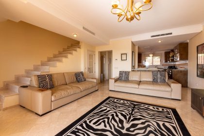 acda2bae1cbf68287511f72366d4d8fc - 13