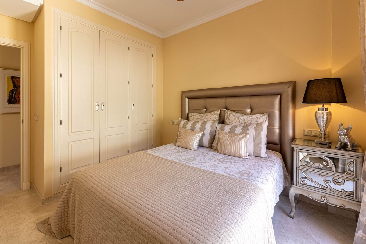 acda2bae1cbf68287511f72366d4d8fc - 26