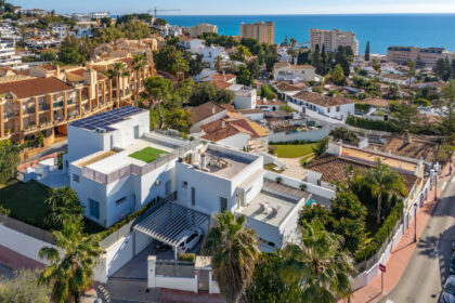 ad044a7632d0e75ac24fdcd805aa4903 - 18