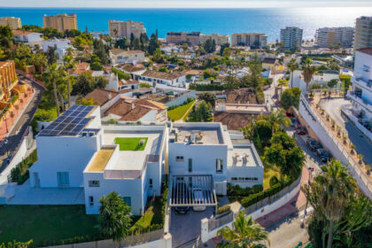 ad044a7632d0e75ac24fdcd805aa4903 - 20