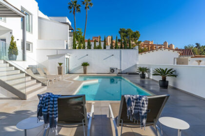 ad044a7632d0e75ac24fdcd805aa4903 - 23