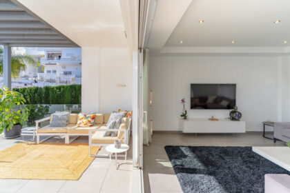 ad044a7632d0e75ac24fdcd805aa4903 - 25